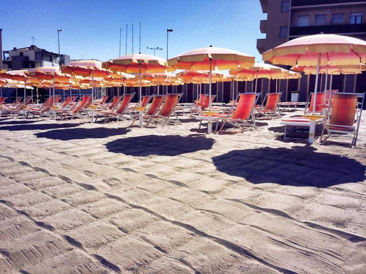 Hotel Il Delfino San Vincenzo Exteriér fotografie