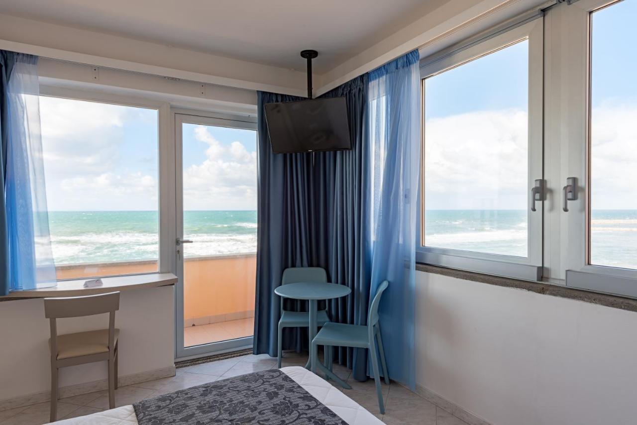Hotel Il Delfino San Vincenzo Exteriér fotografie