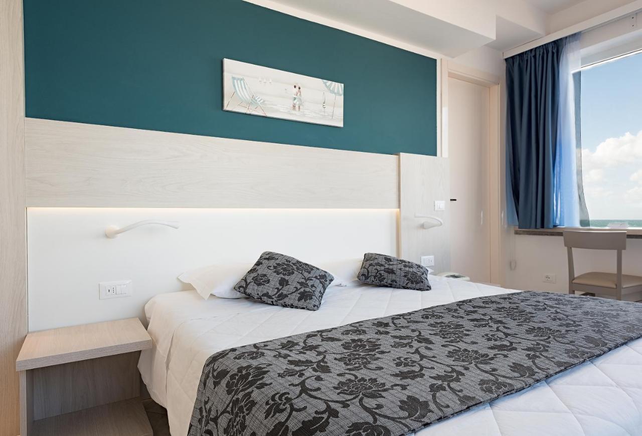 Hotel Il Delfino San Vincenzo Exteriér fotografie